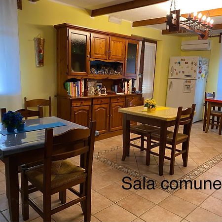B&B La Dea Hestia Bosa Exterior foto