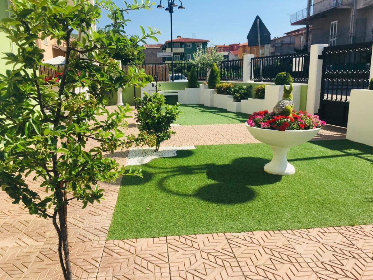 B&B La Dea Hestia Bosa Exterior foto