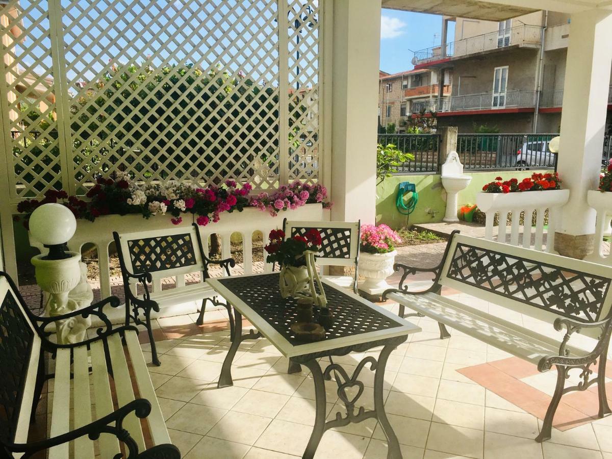 B&B La Dea Hestia Bosa Exterior foto